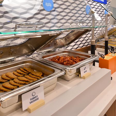 Holiday Inn Express & Suites - Staunton By Ihg Екстериор снимка