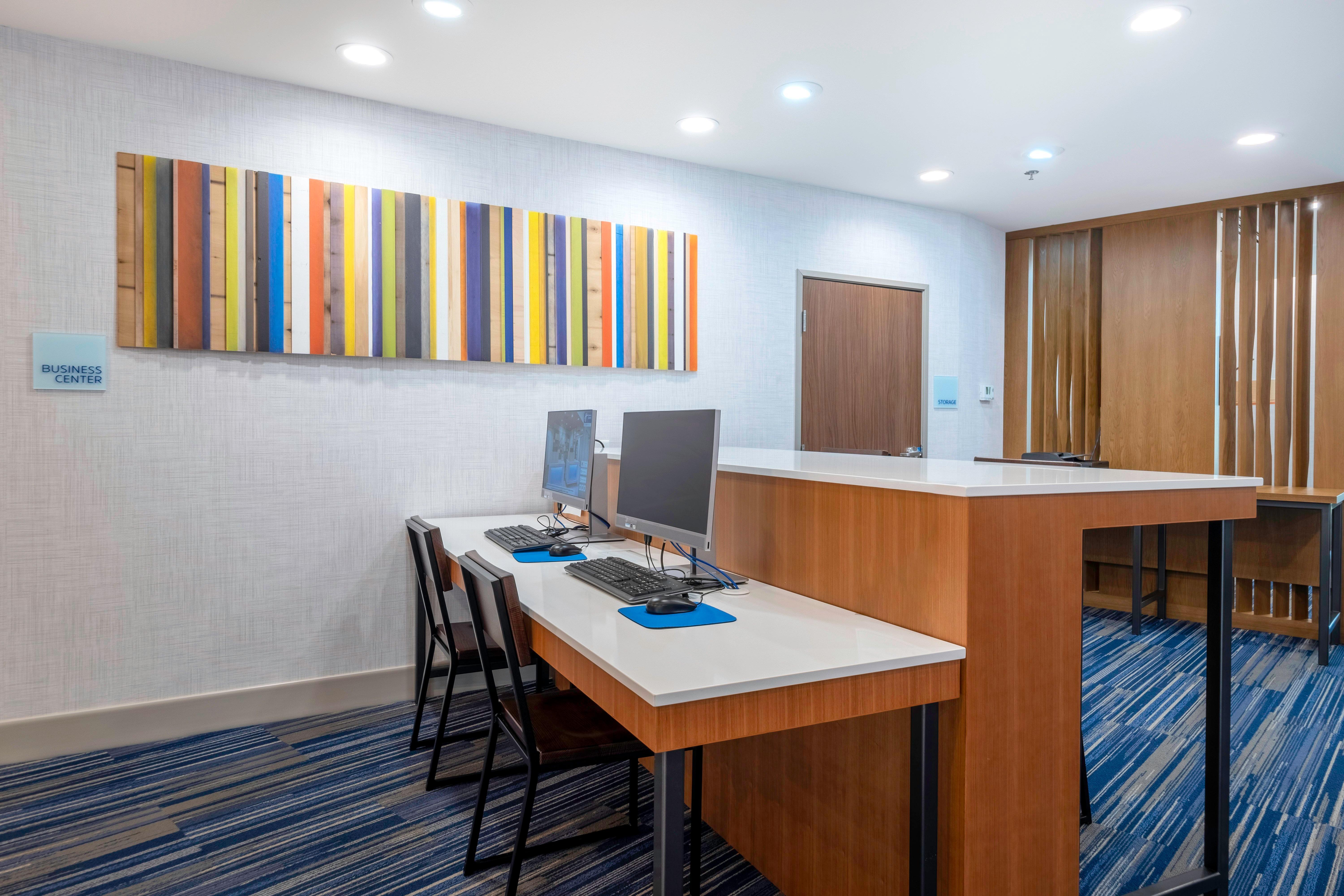 Holiday Inn Express & Suites - Staunton By Ihg Екстериор снимка
