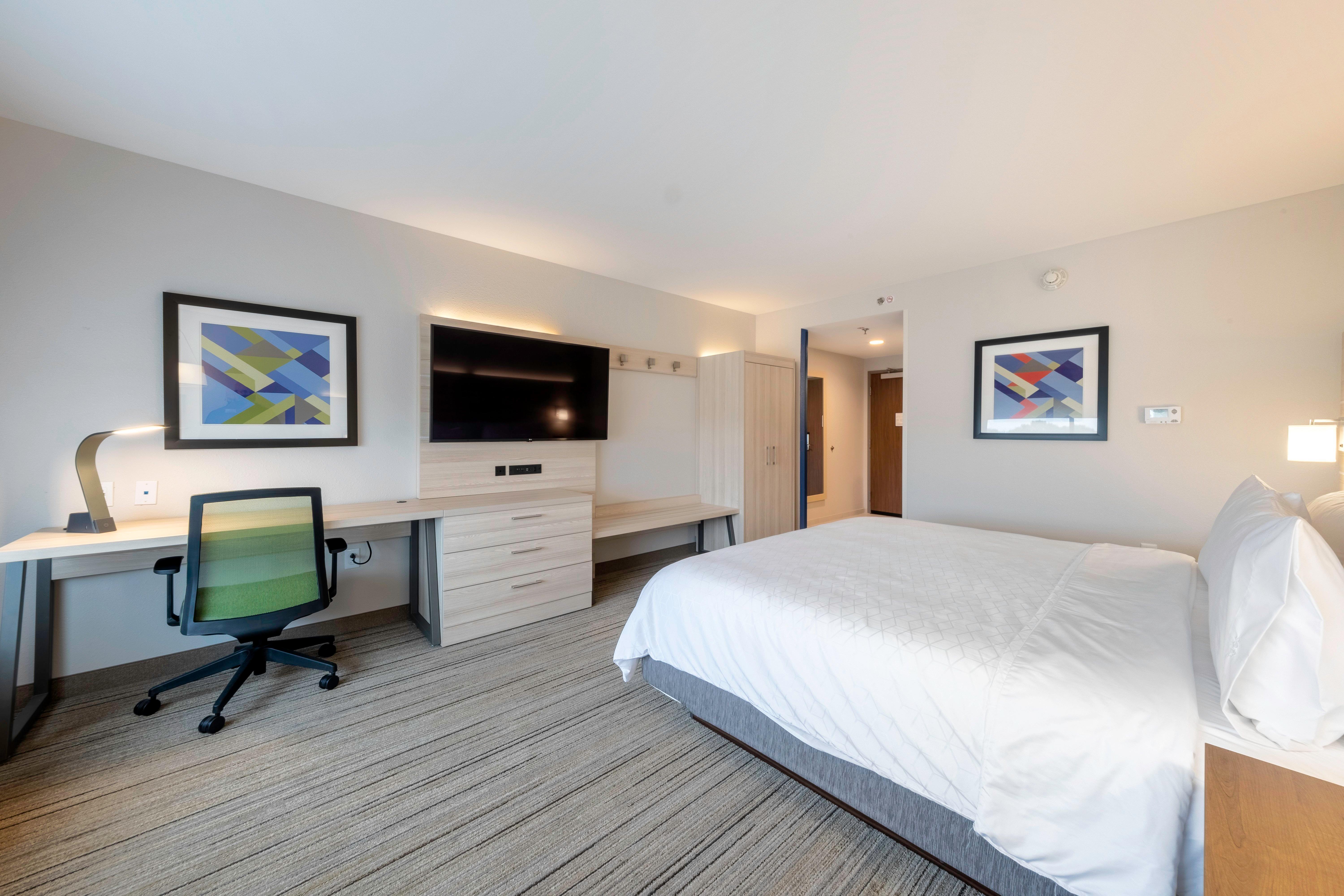 Holiday Inn Express & Suites - Staunton By Ihg Екстериор снимка